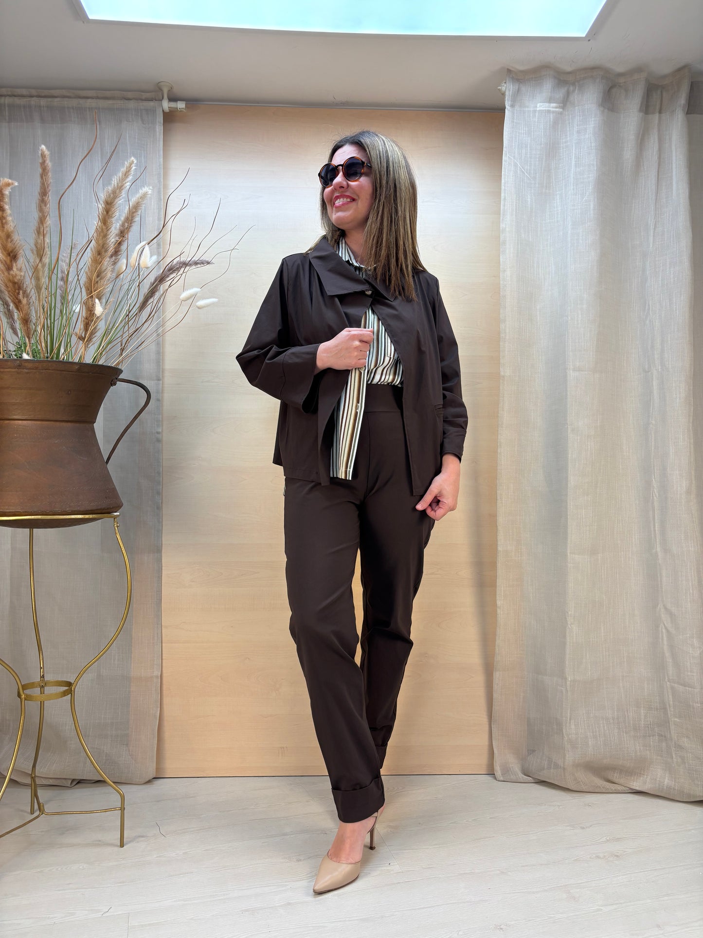 Pantalone in bengalina cioccolato – Karma | Made in Italy