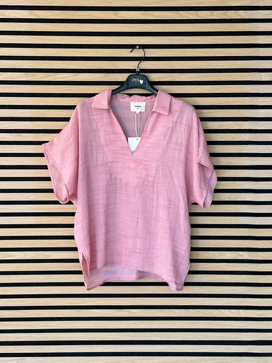 Blusa rosa effetto lino