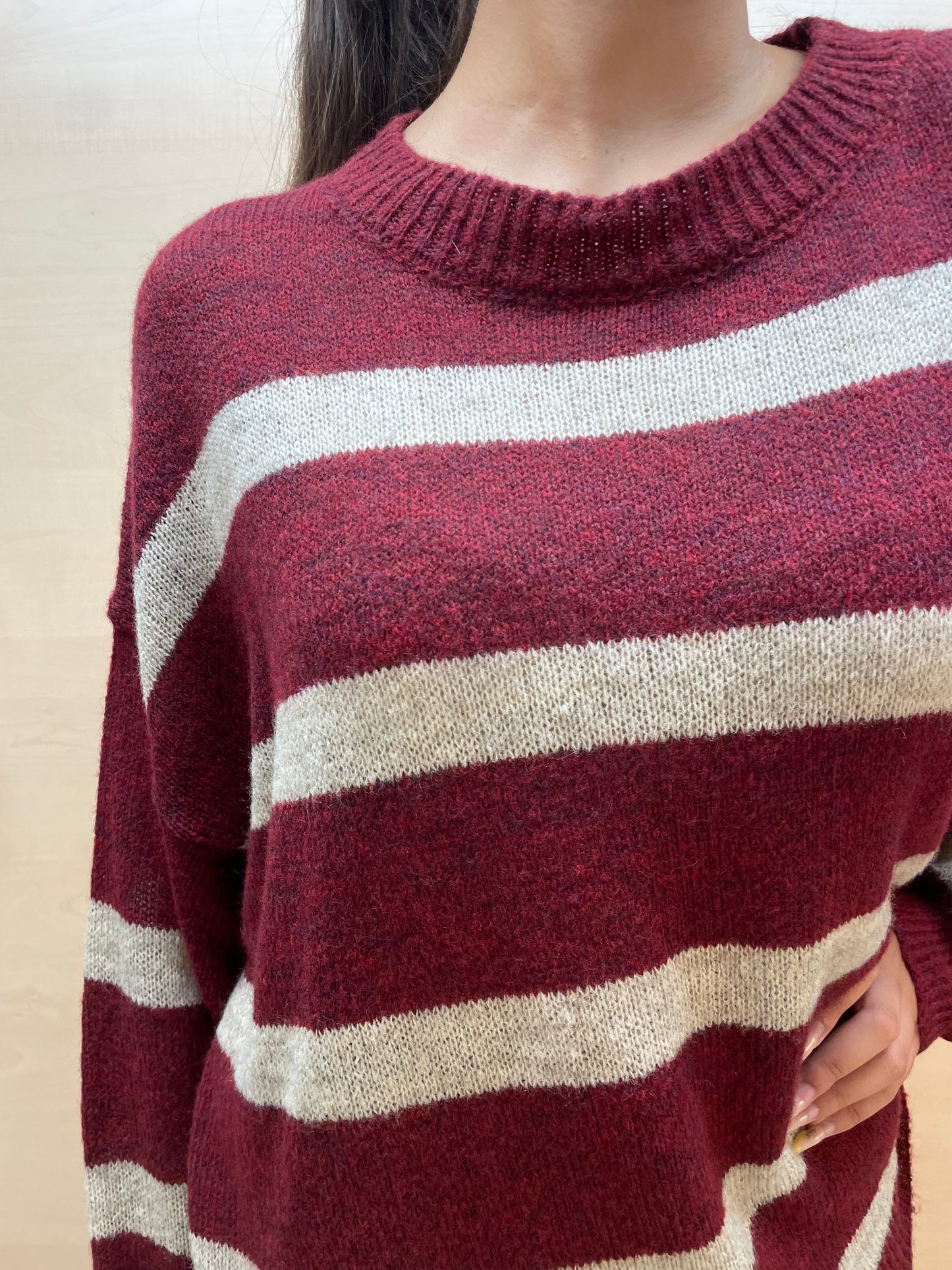 Maglia girocollo a righe - in lana