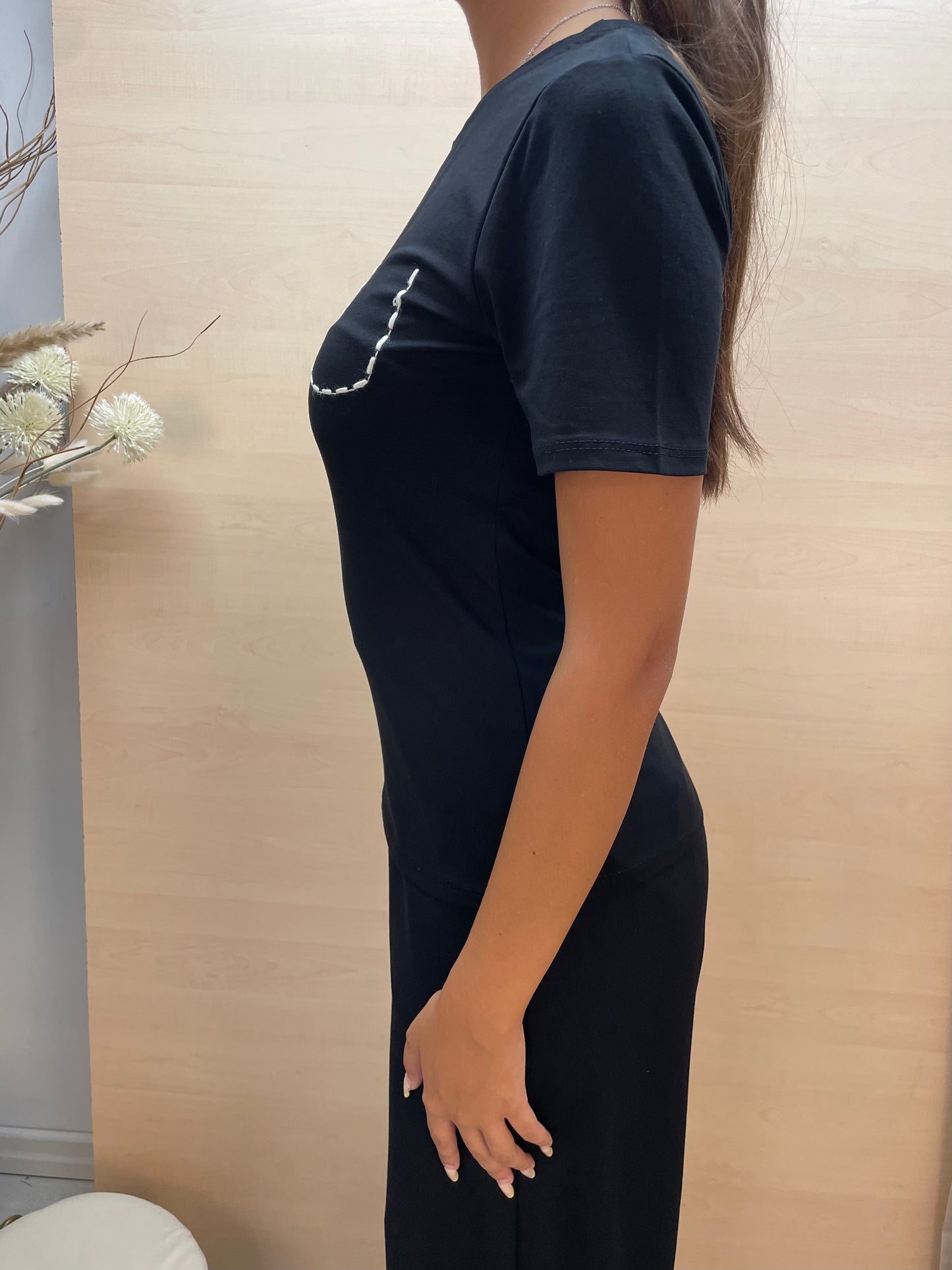 T-shirt con puntacci - in cotone