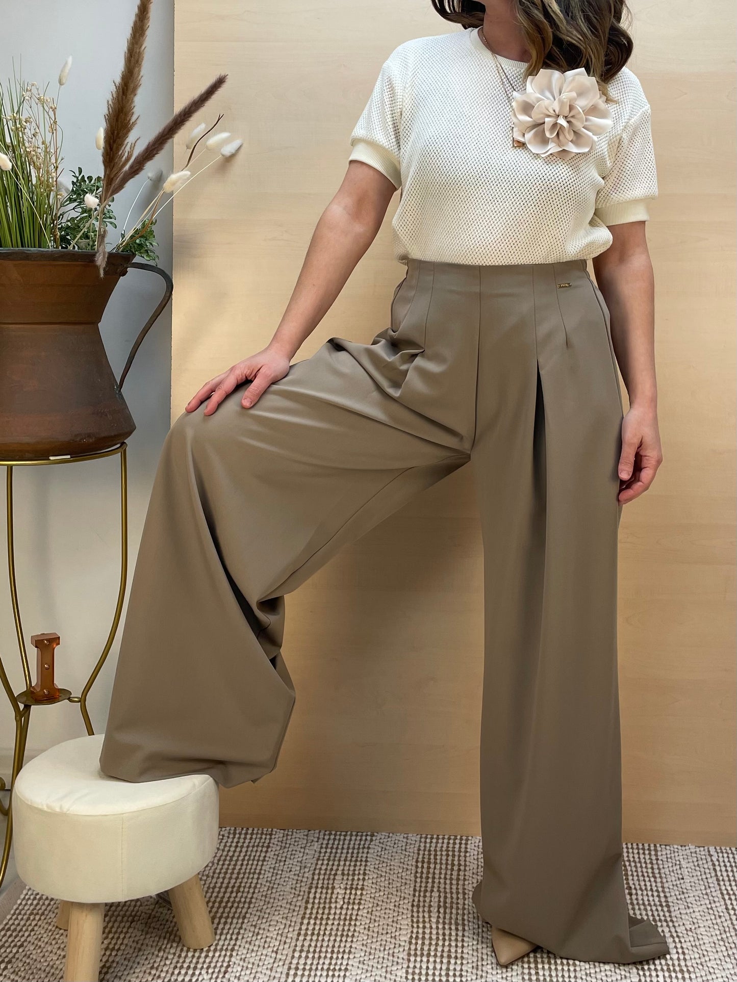 Pantalone palazzo color fango