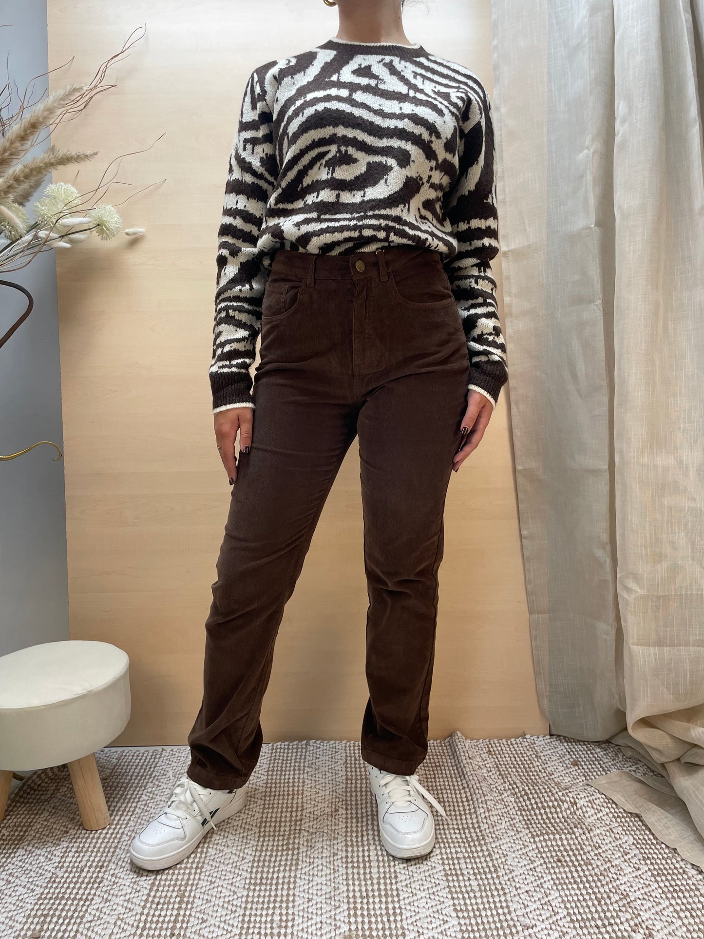 Pantaloni in Velluto a coste sottili - marrone