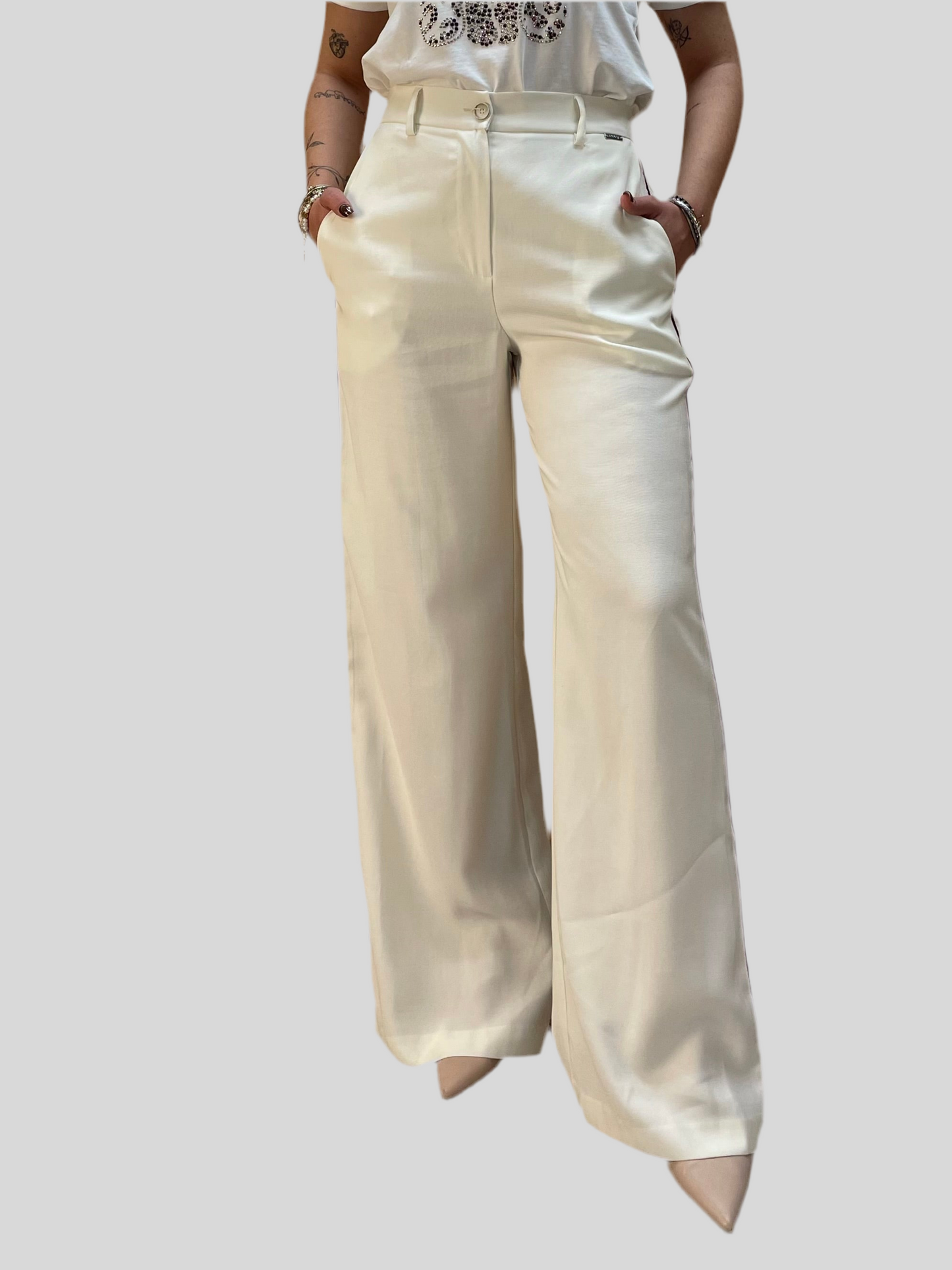 Pantalone burro Palazzo con riga laterale amarena - in Viscosa