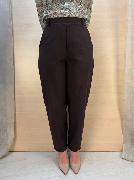 Pantalone carota in bengalina cioccolato - Karma - Made in Italy