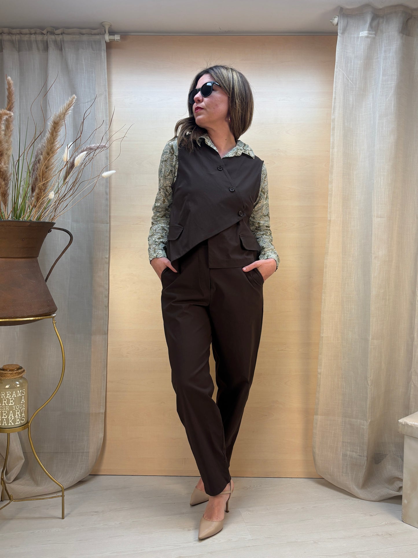 Pantalone carota in bengalina cioccolato - Karma - Made in Italy