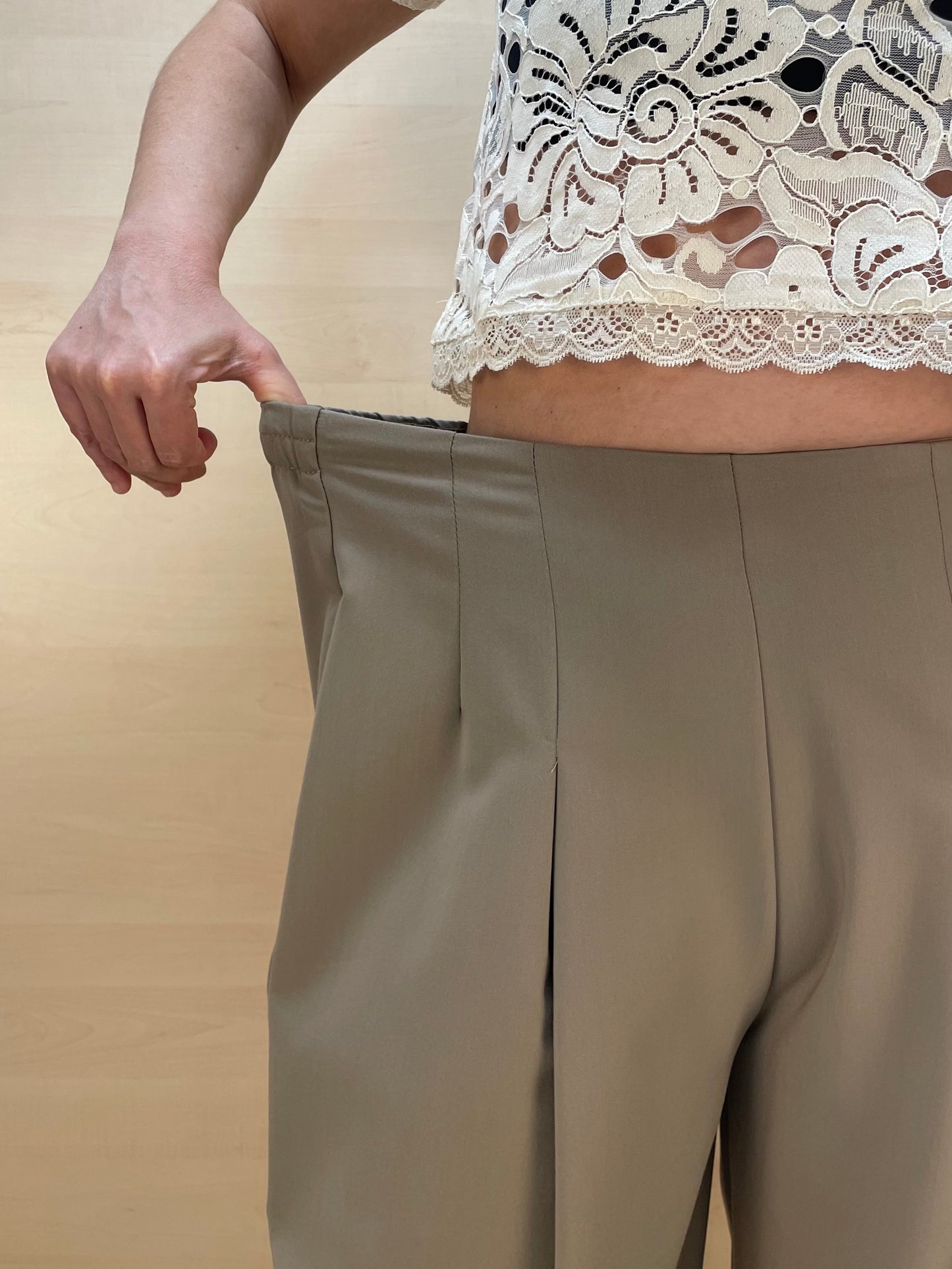 Pantalone palazzo color fango