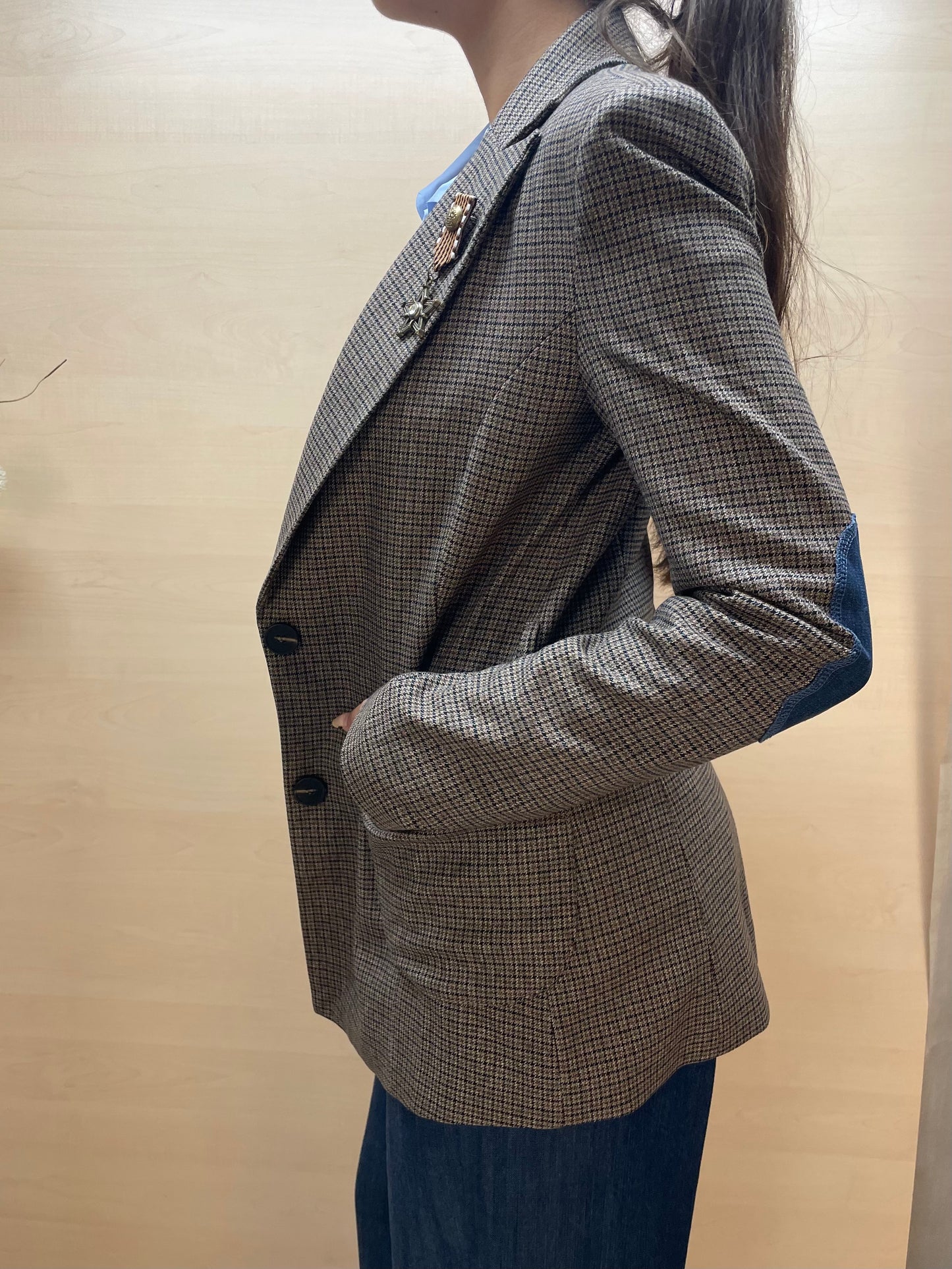 Blazer pied de poul con bottoni e spilla rimovibile - con cintura