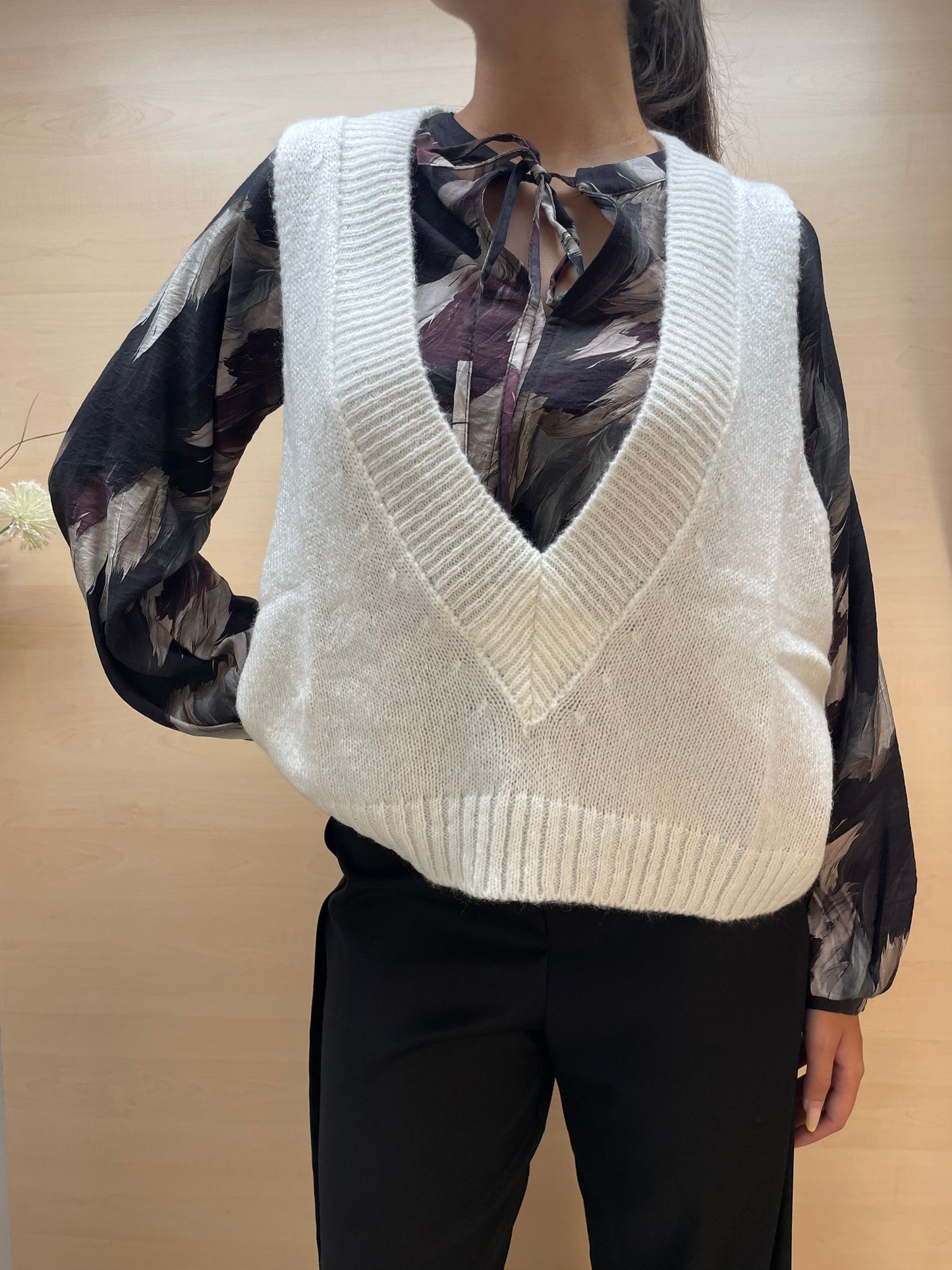Gilet panna over con scollo a V - in lana