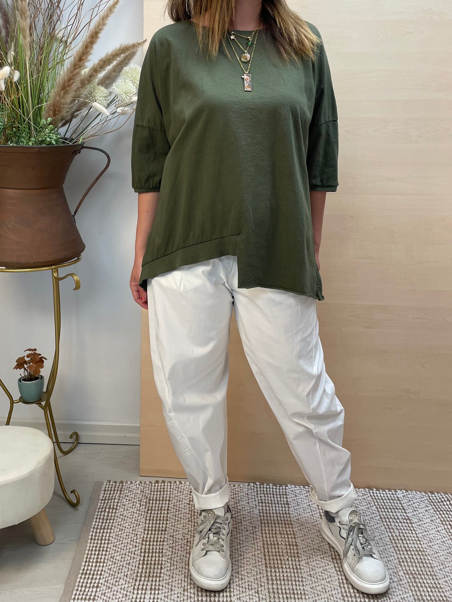 T-shirt over salvia - in cotone