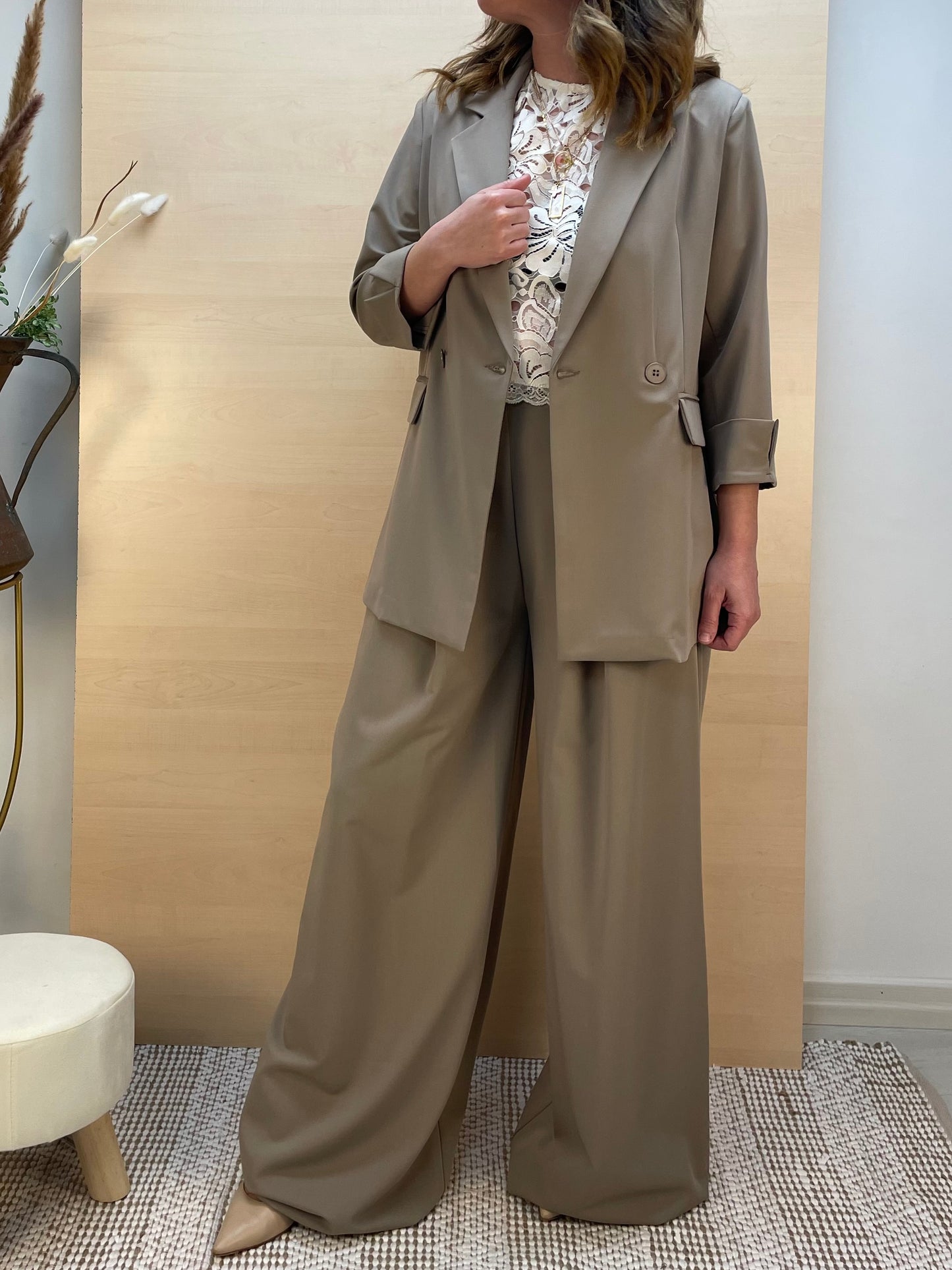 Pantalone palazzo color fango