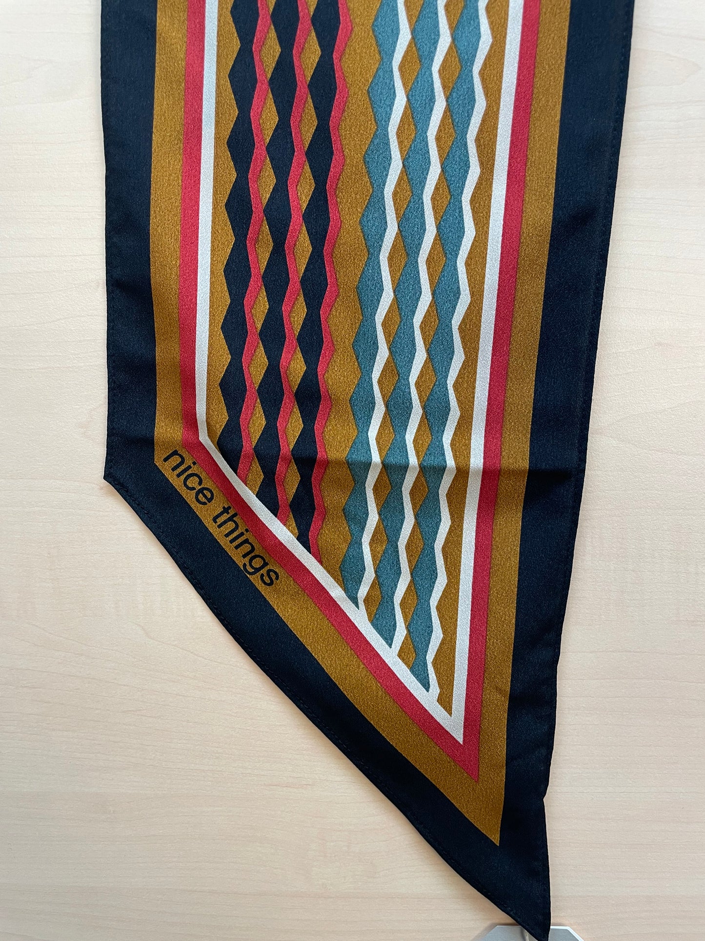 Foulard Design Colonna