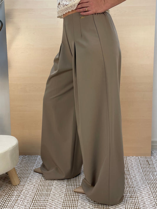 Pantalone palazzo color fango