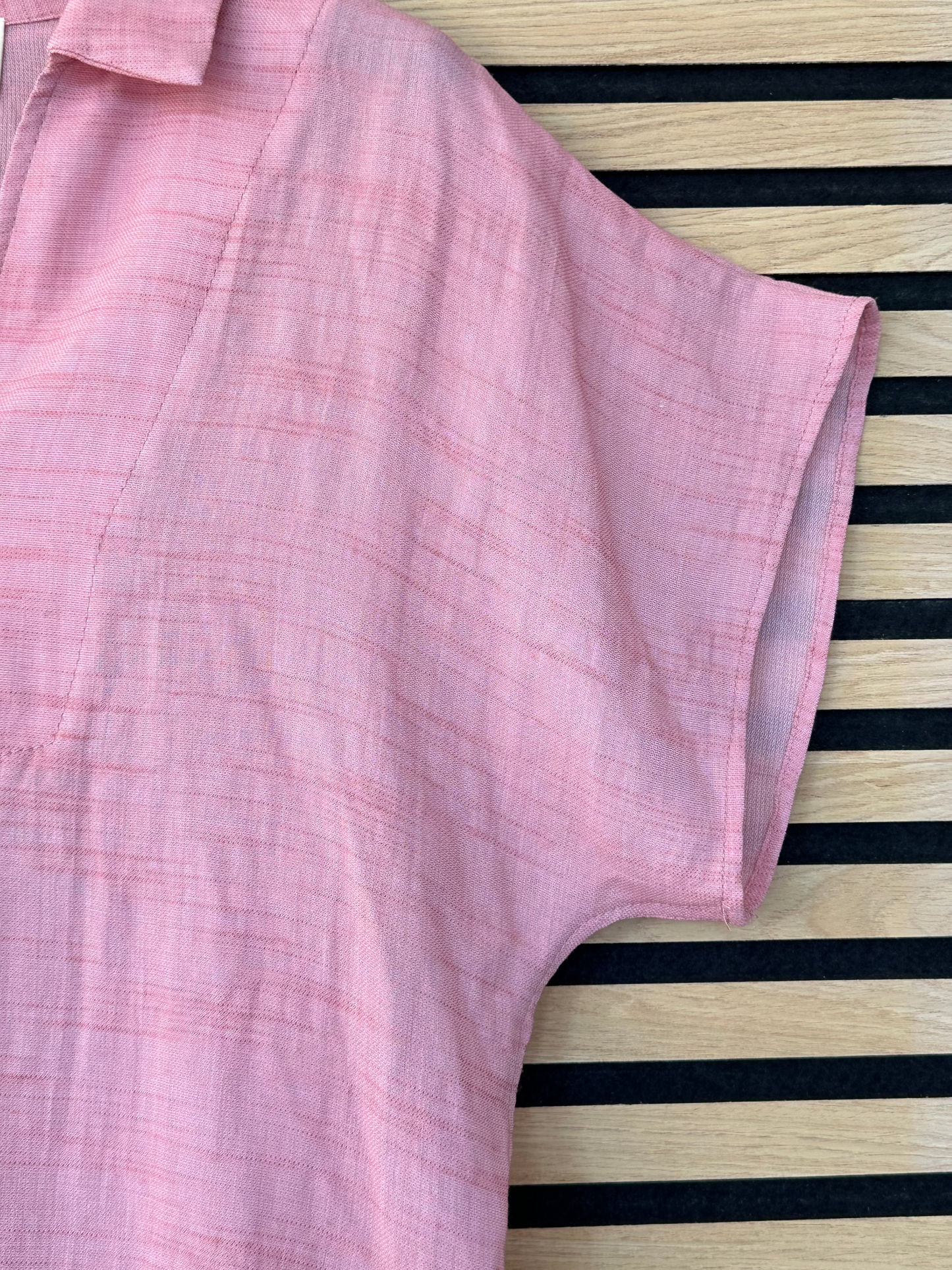 Blusa rosa effetto lino