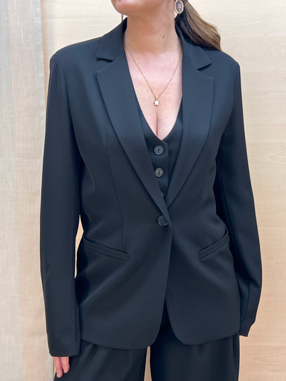 Giacca fluida un bottone nero – Made in Italy