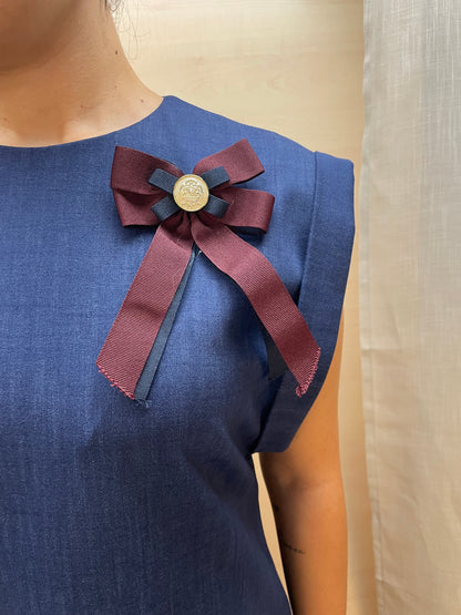 Abito effetto denim - con spilla removibile