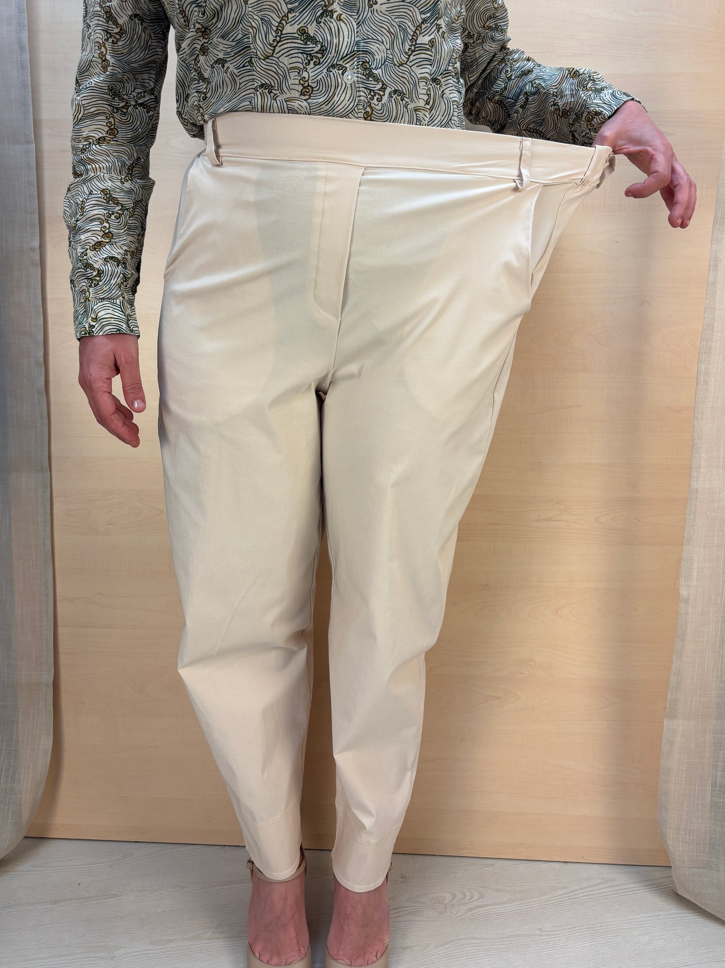 Pantalone carota in bengalina avorio - Karma- Made in Italy