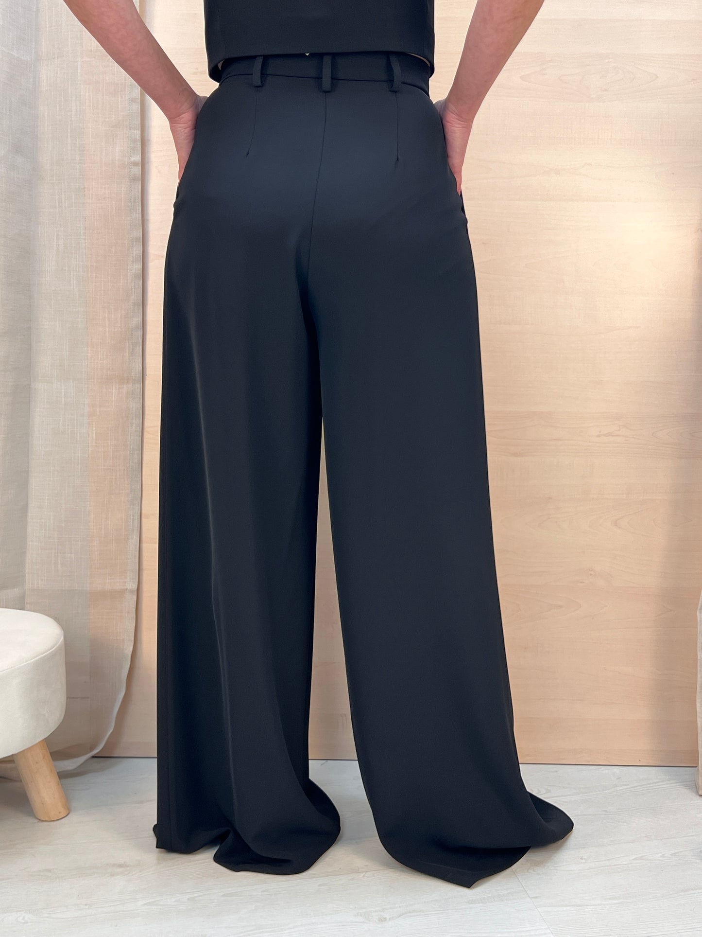 Pantalone palazzo fluido nero – Made in Italy