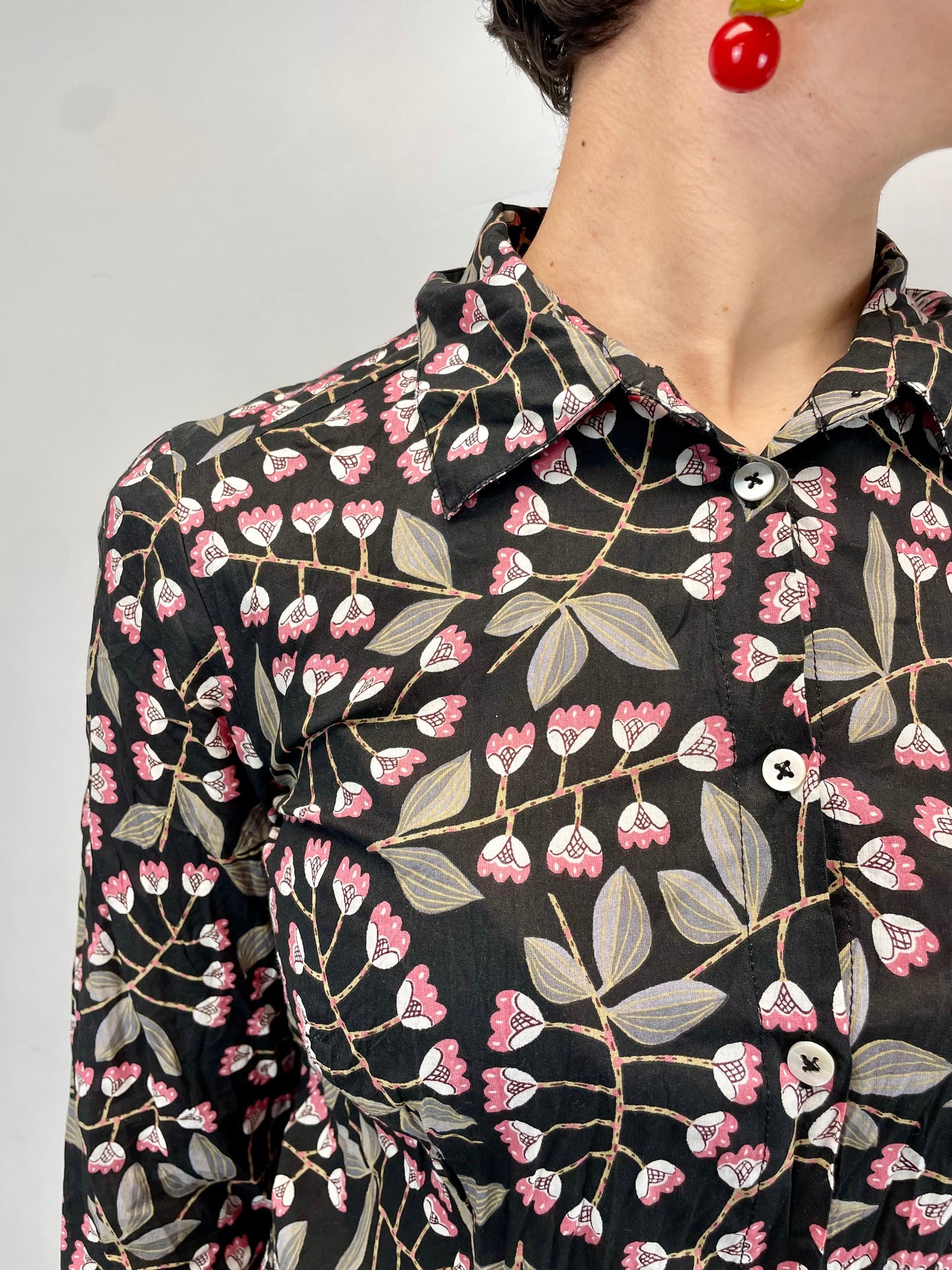 Camicia Fiori in cotone bio - base nera