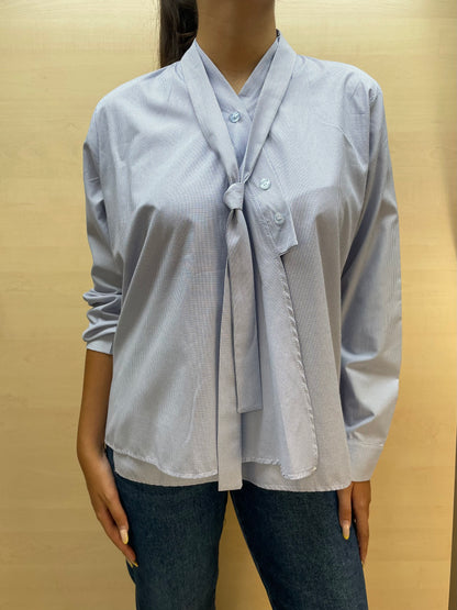Camicia con abbottonatura asimmetrica - in cotone