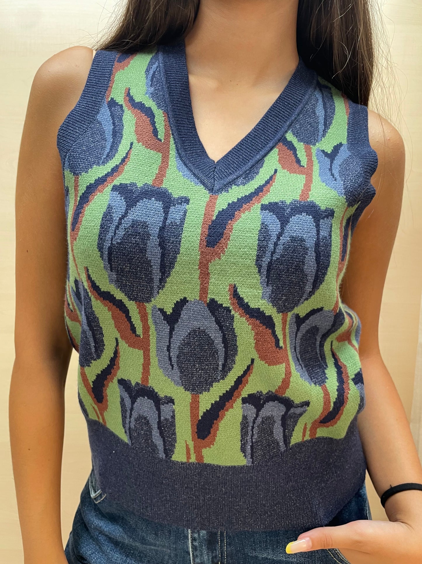 Gilet con tulipani - in jacquard