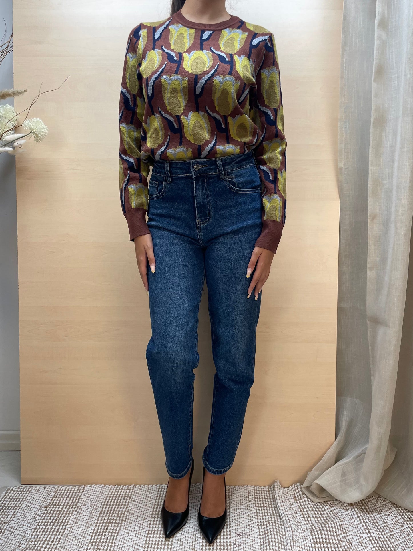 Maglione con tulipani - in Jersey
