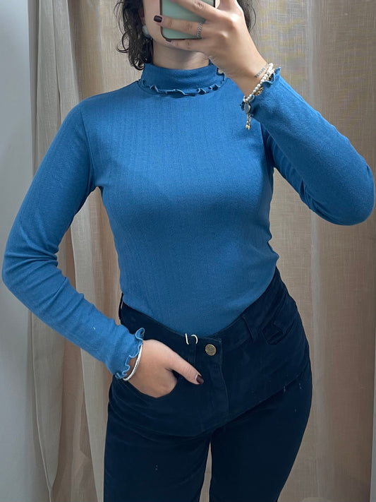 T-shirt dolcevita con raffinato motivo traforato - Blu cobalto