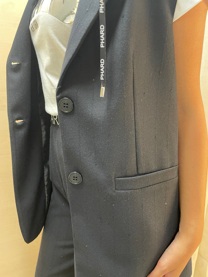 Gilet nero con cappuccio rimovibile - con micro paillettes