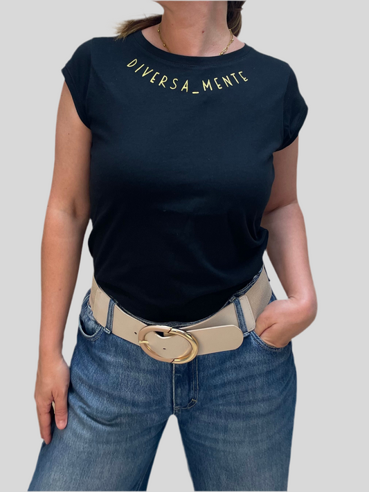 T-shirt DIVERSA_MENTE dipinta a mano - Nero