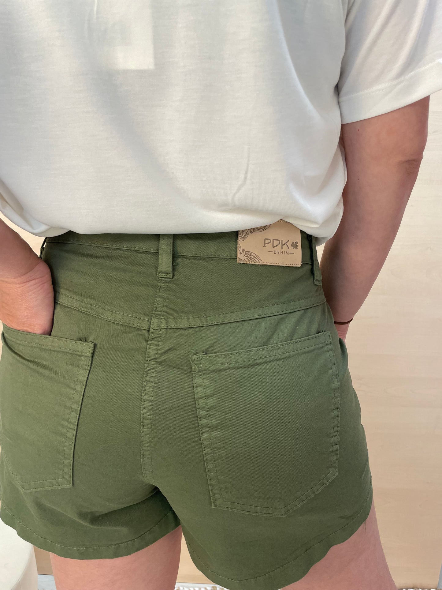 Shorts Asia verde militare - in cotone