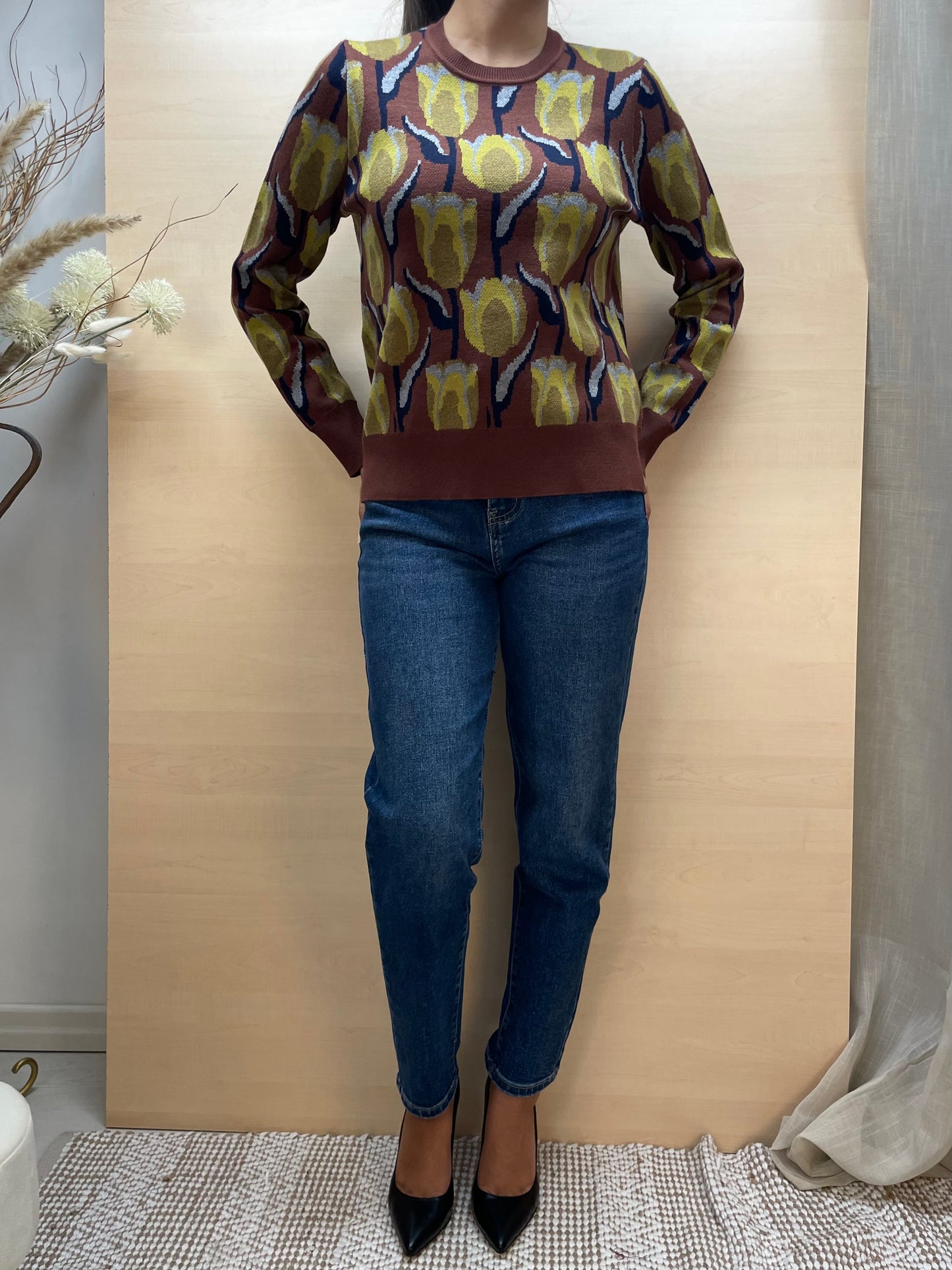 Maglione con tulipani - in Jersey
