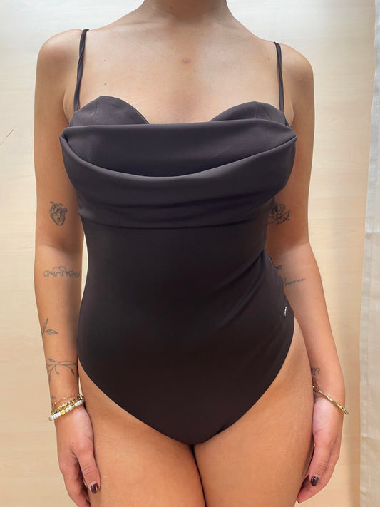 Body con scollo a cuore - marrone