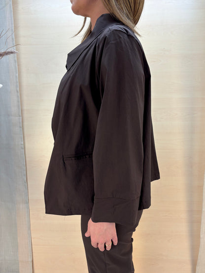 Giacca in bengalina cioccolato– Karma | Made in Italy