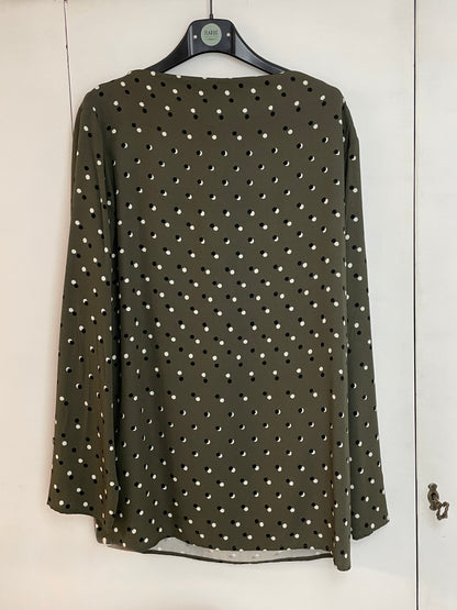 Camicia scollo a barca viscosa