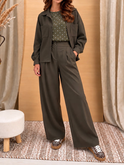 Pantalone con pieghe in mano lana