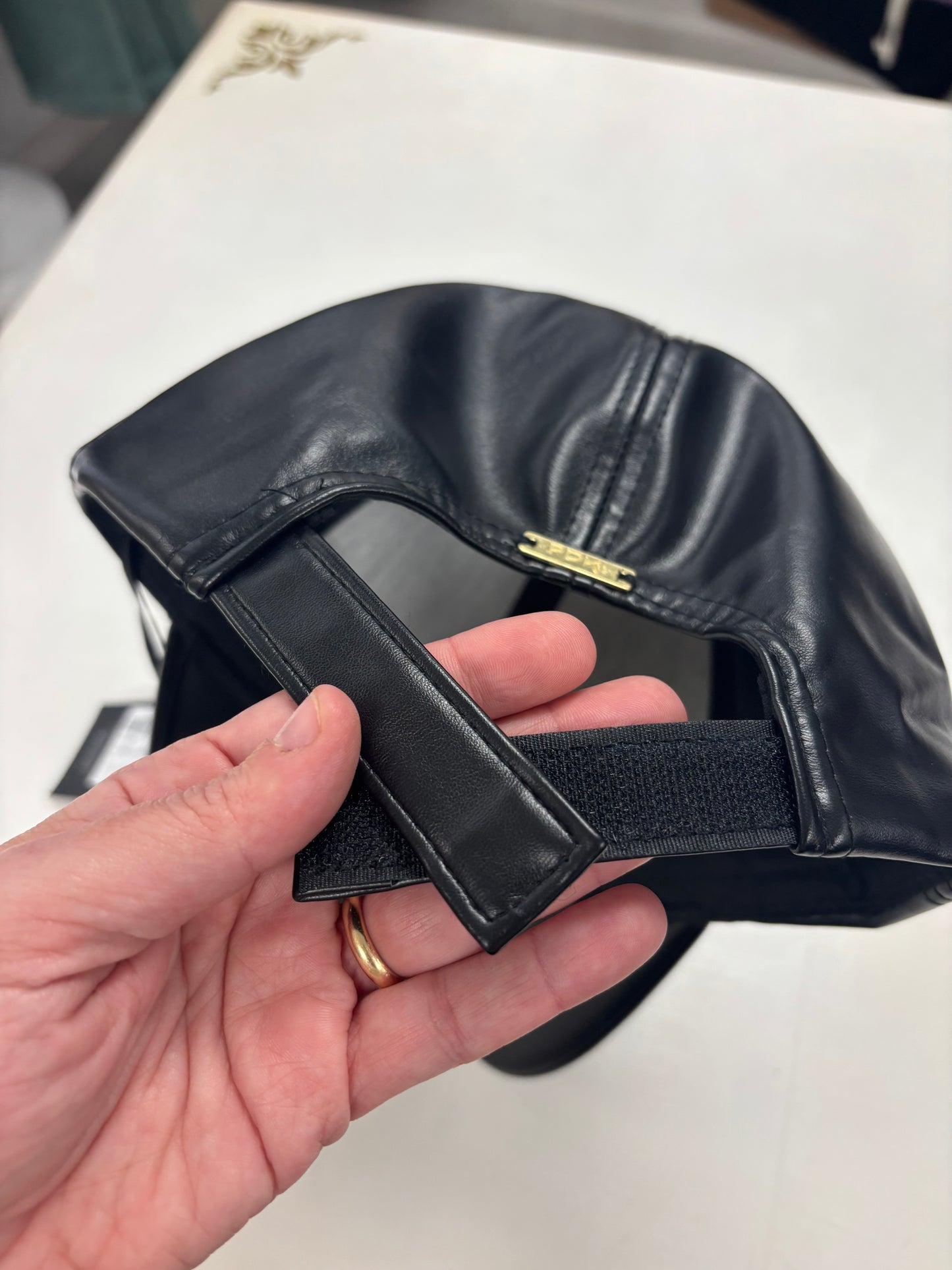 Cappello baseball in ecopelle - nero